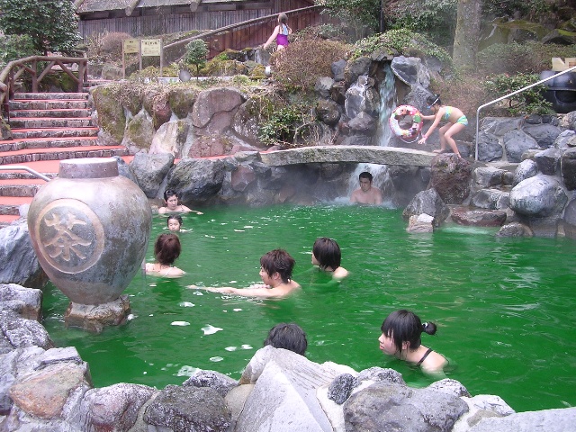 日本的温泉文化