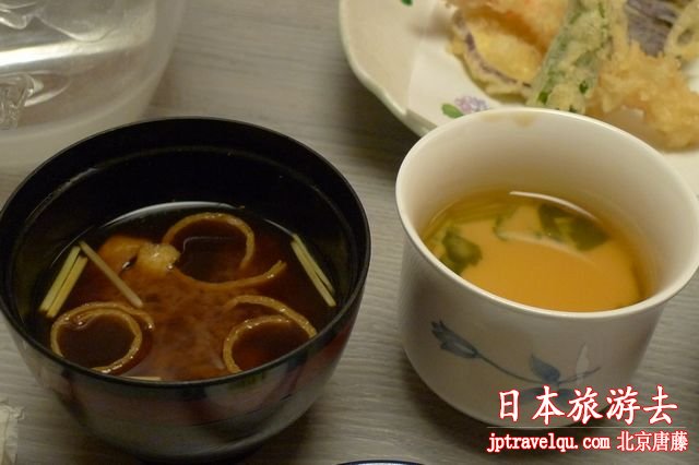  点击图片或使用键盘← →翻页