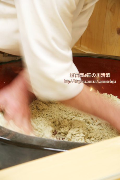 吃面必须吸溜滴——日本手工荞麦面详细制作过程