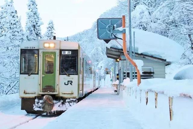 日本冬天最美的5条铁路线